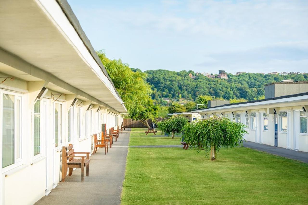 Bay Village - Adults Only 2* Γουέστον Σούπερ Μερ